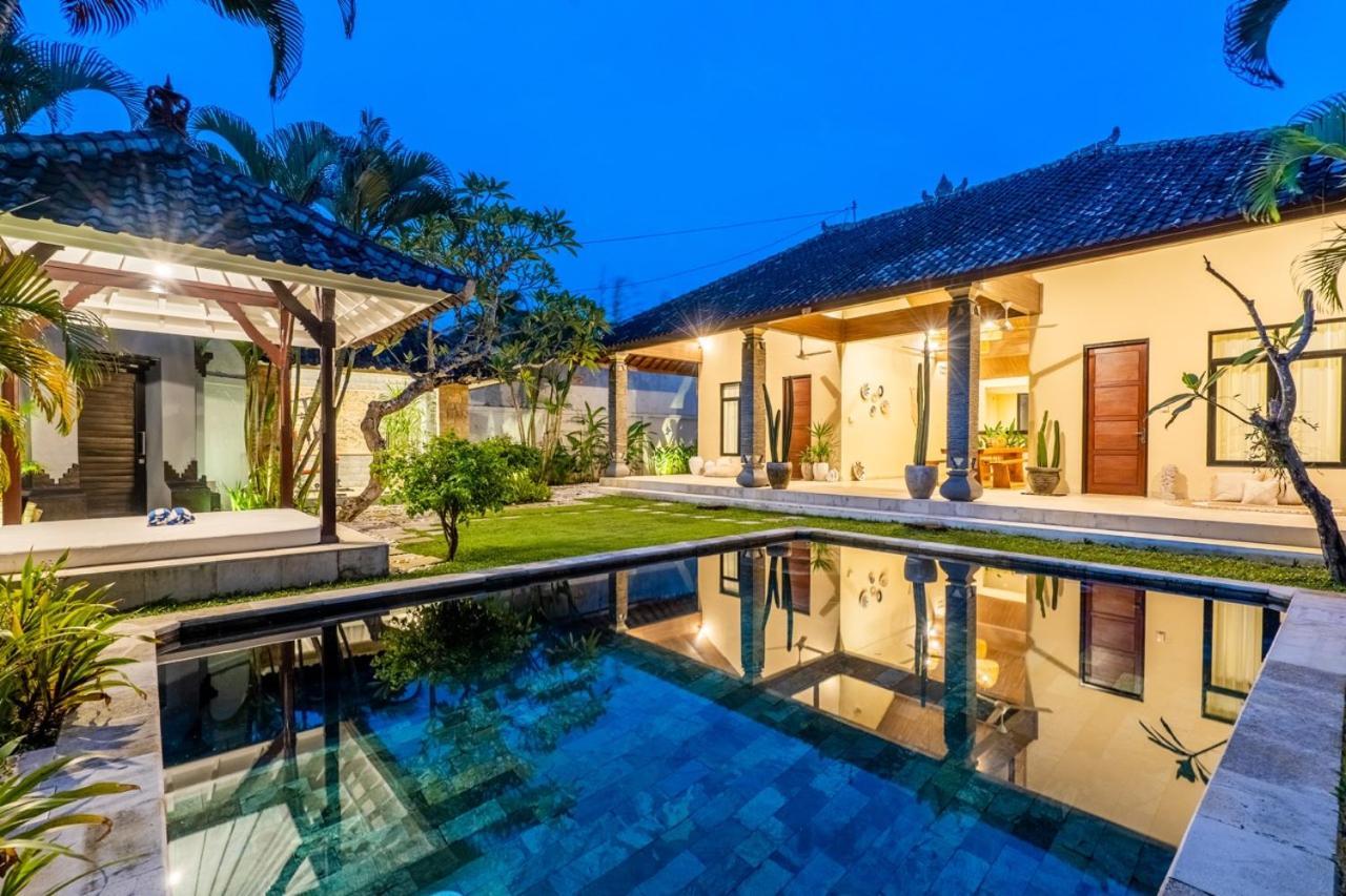 Villa Damai Oasis In The Heart Of Seminyak Dış mekan fotoğraf